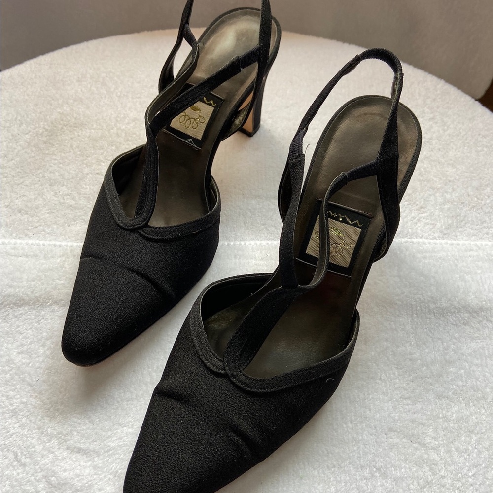 Nina Pointy Toe Slingback Heeled Sandal